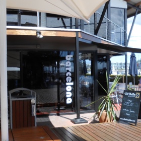 Commercial | Glass & Glazing in Cannonvale, QLD